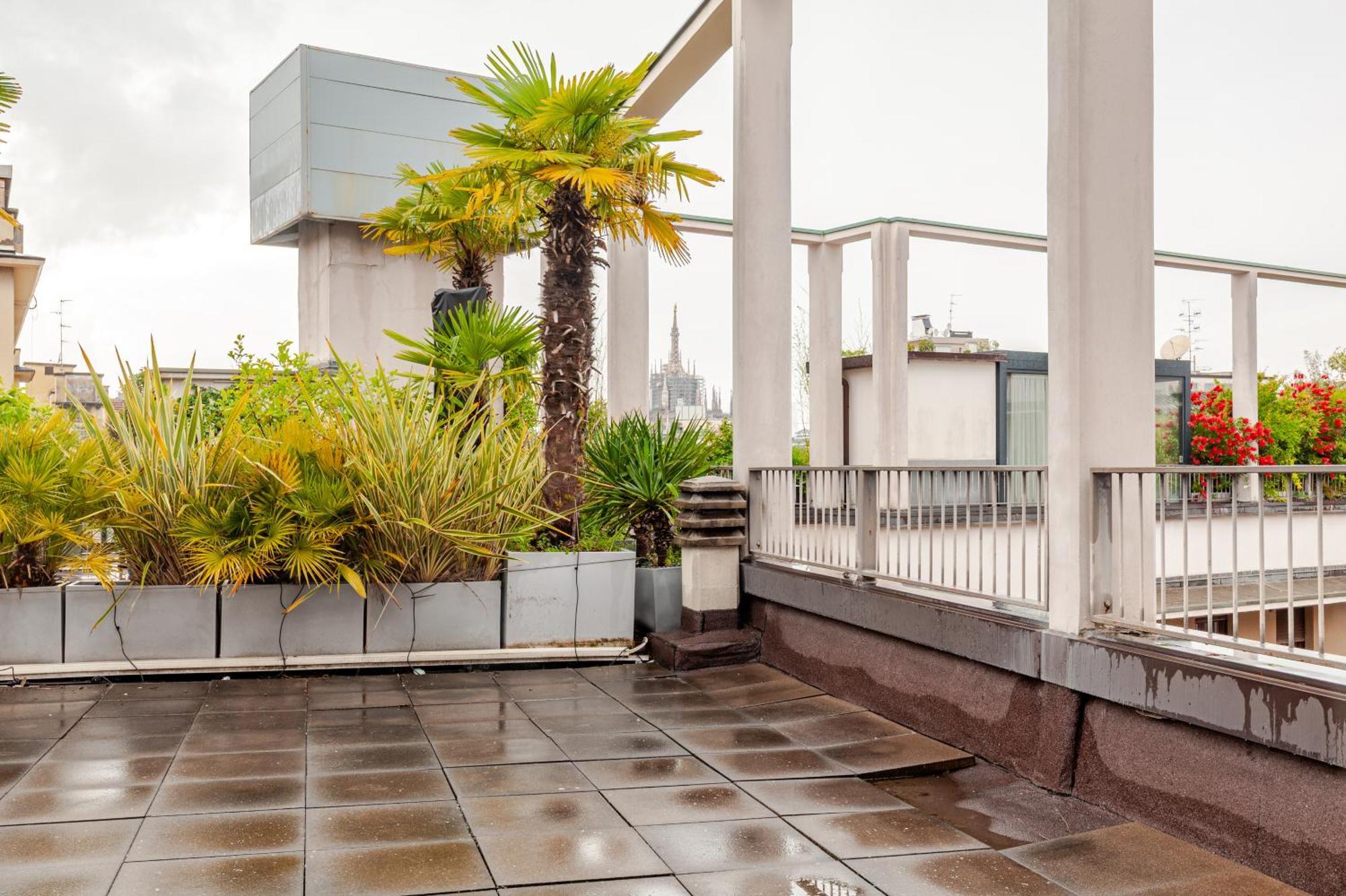 Central Penthouse 5 Min From Duomo Di Milano Exterior photo